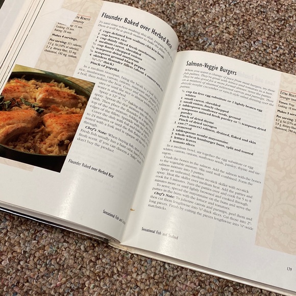 cookbook- LA Lite Cookbook- simply made & simply delicious - Picture 3 of 5